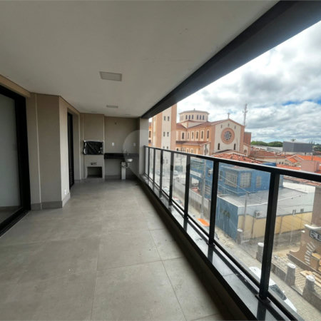 Apartamento à venda com 3 suítes no Centro, Itapetininga, SP