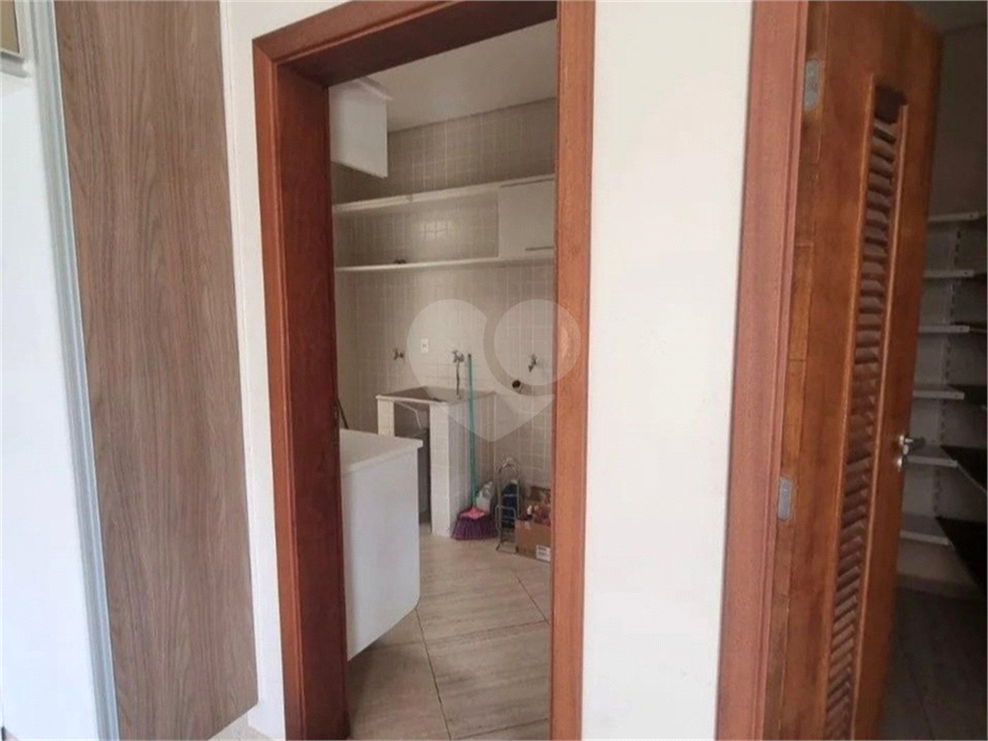 Casa à venda com 4 suítes no condomínio Mont Blanc, Sorocaba - SP