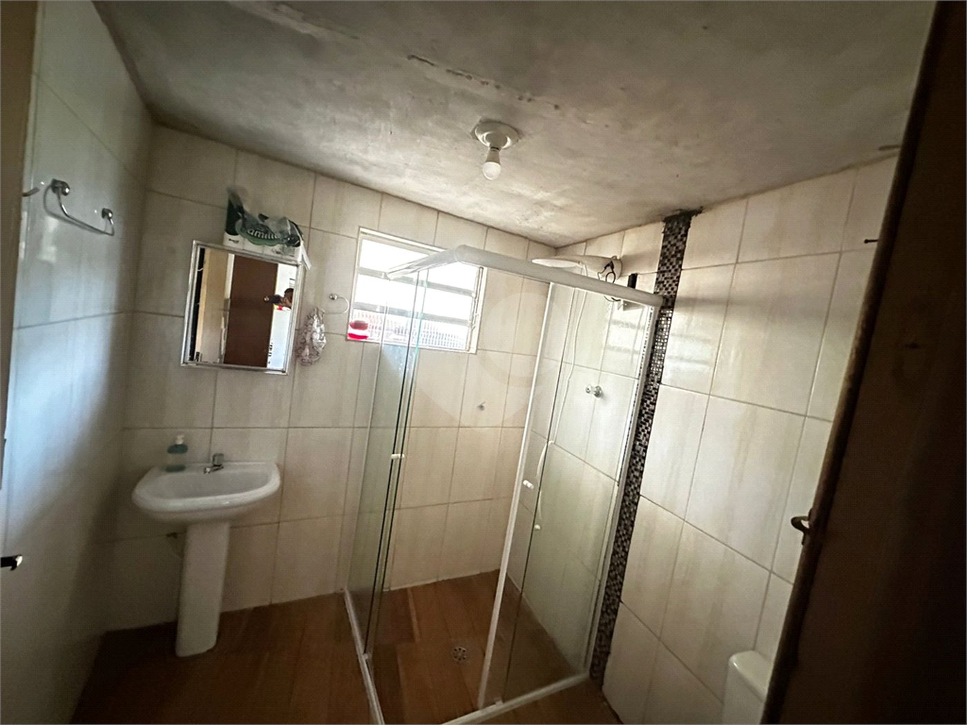 Chácara à venda com 3 quartos em Chácara Sete Cruzes, Suzano, SP
