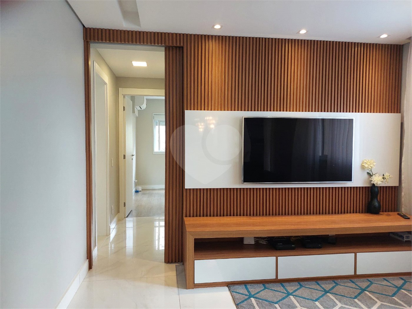 Apartamento à venda com 4 quartos, sendo 2 suítes, em Jardim Caboré, São Paulo, SP