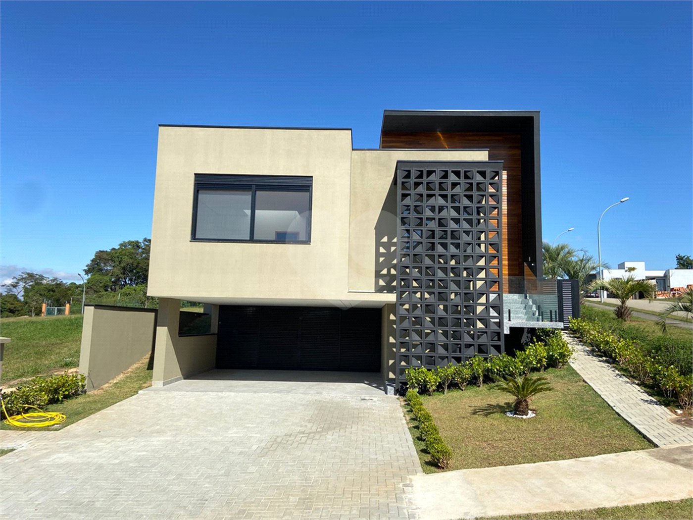 Casa à venda com 3 suítes no condomínio Alphaville Castello, Itu - SP