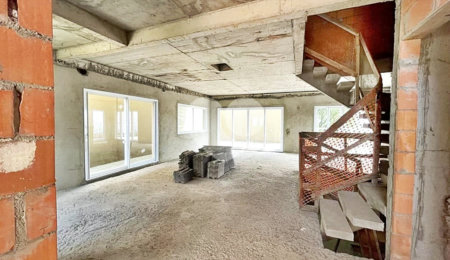 Casa à venda com 4 suítes no condomínio Villagio Di Modena, São Paulo - SP