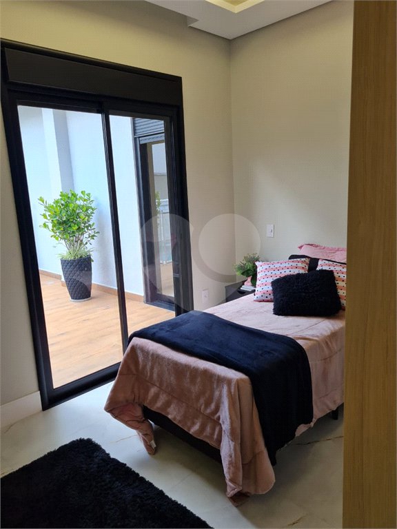 Casa à venda com 3 suítes no condomínio Residencial Duas Marias, Indaiatuba - SP