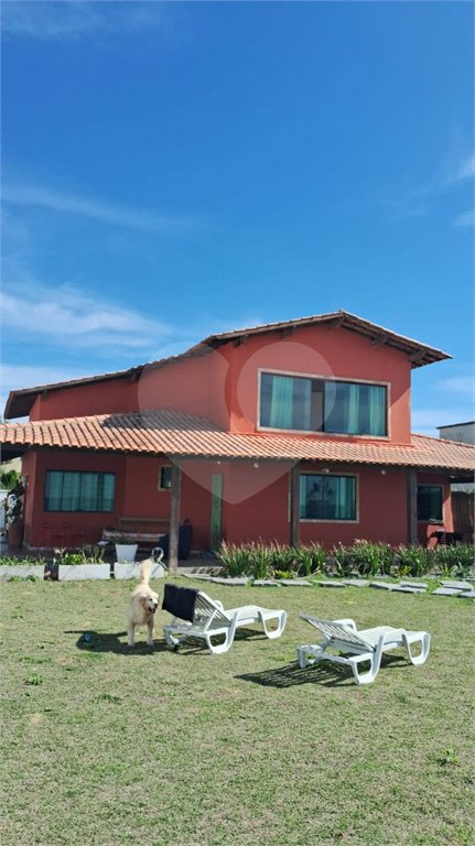 Casa à venda com 5 quartos, sendo 2 suítes, em Long Beach (tamoios), Cabo Frio, RJ