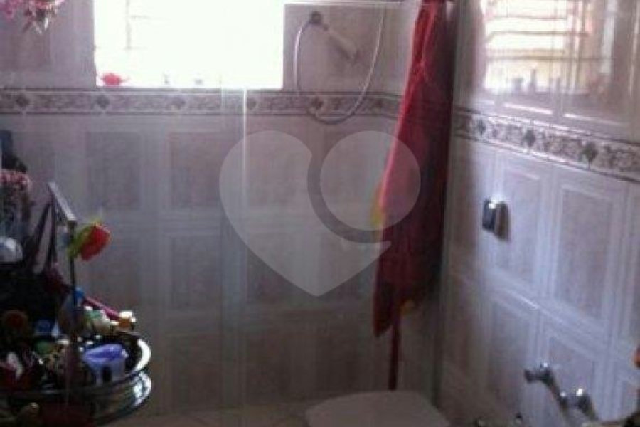 Sobrado à venda com 6 quartos, sendo 4 suítes, em Barro Branco (zona Norte), São Paulo, SP