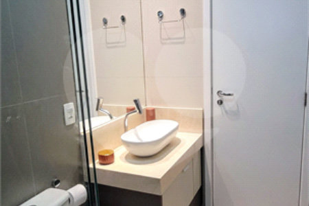 Apartamento à venda com 3 quartos, sendo 1 suíte, no Centro, São Bernardo do Campo, SP
