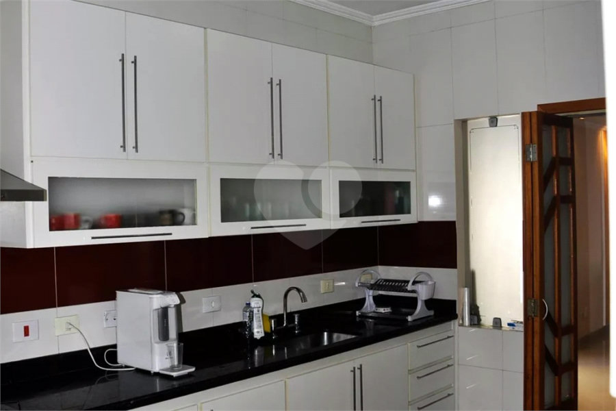 Sobrado à venda com 3 quartos, sendo 1 suíte, em Jaraguá, São Paulo, SP