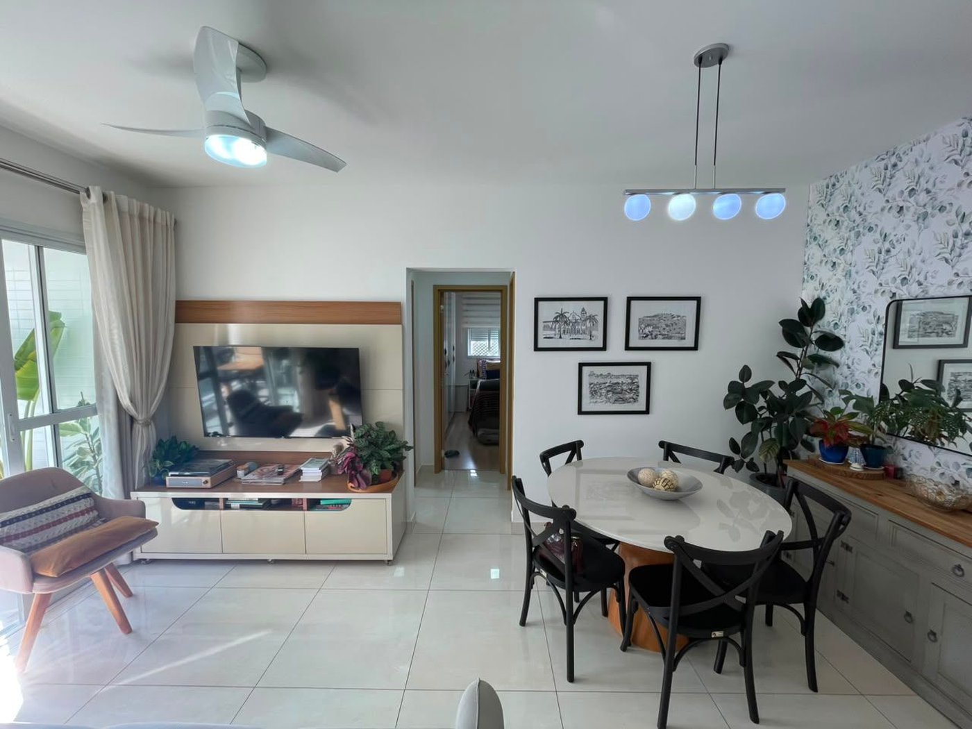Apartamento com 2 dormitórios à venda, 74 m² por R$ 1.049.000,00 - Gonzaga - Santos/SP