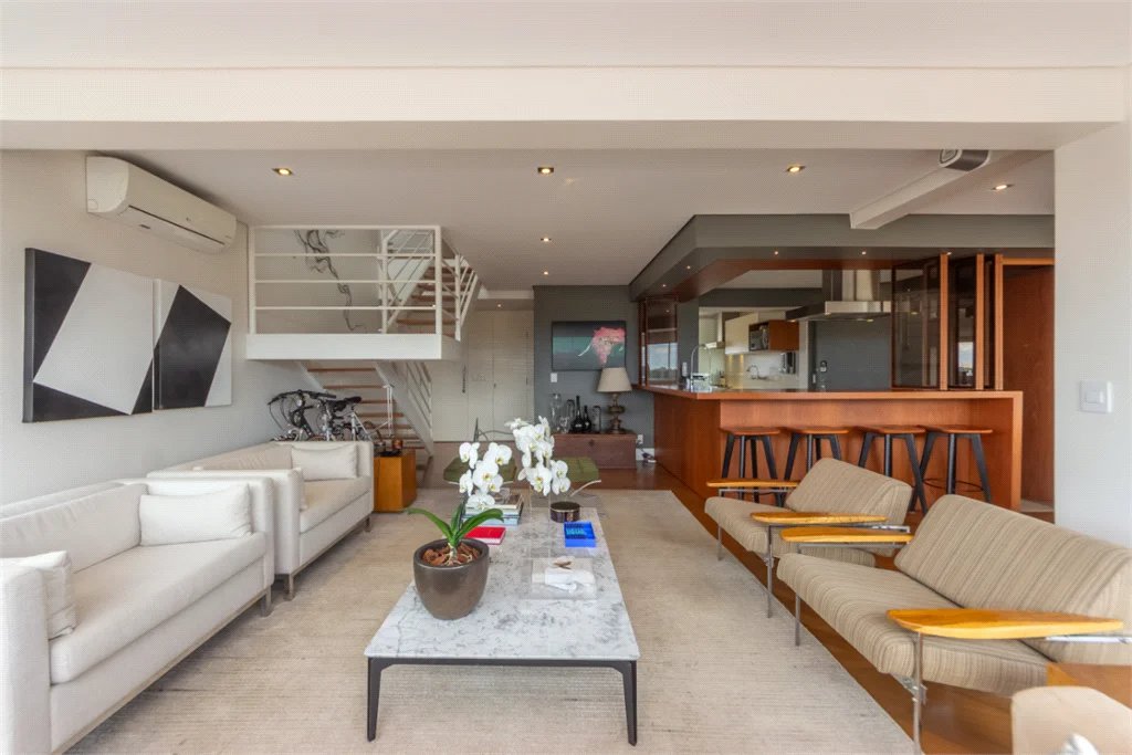 Cobertura à venda com 3 quartos, sendo 2 suítes, em Vila Progredior, São Paulo, SP