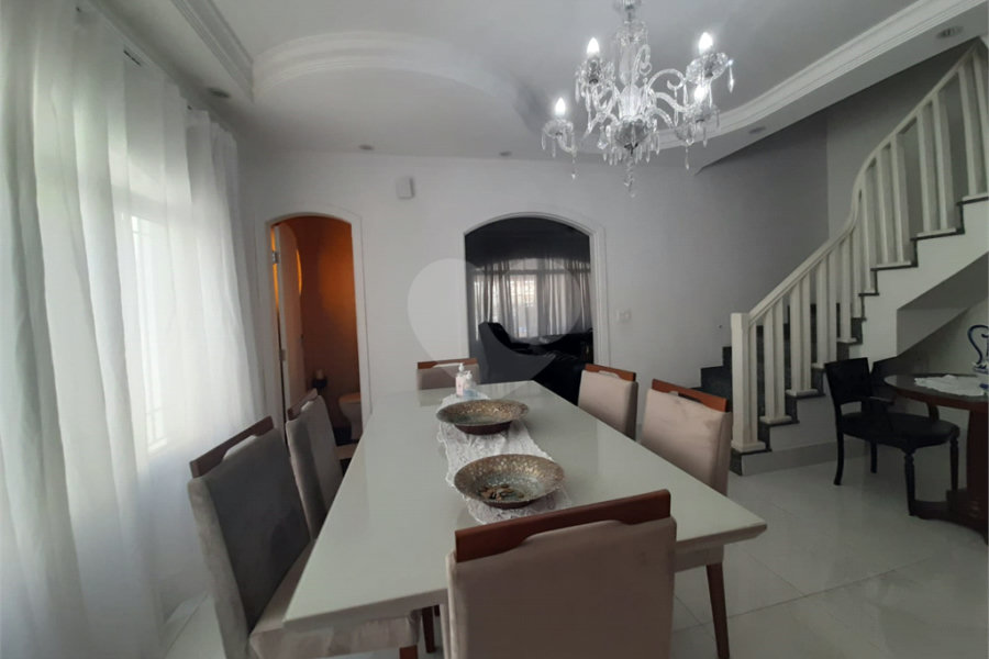Sobrado à venda com 3 quartos, sendo 1 suíte, em Vila Medeiros, São Paulo, SP