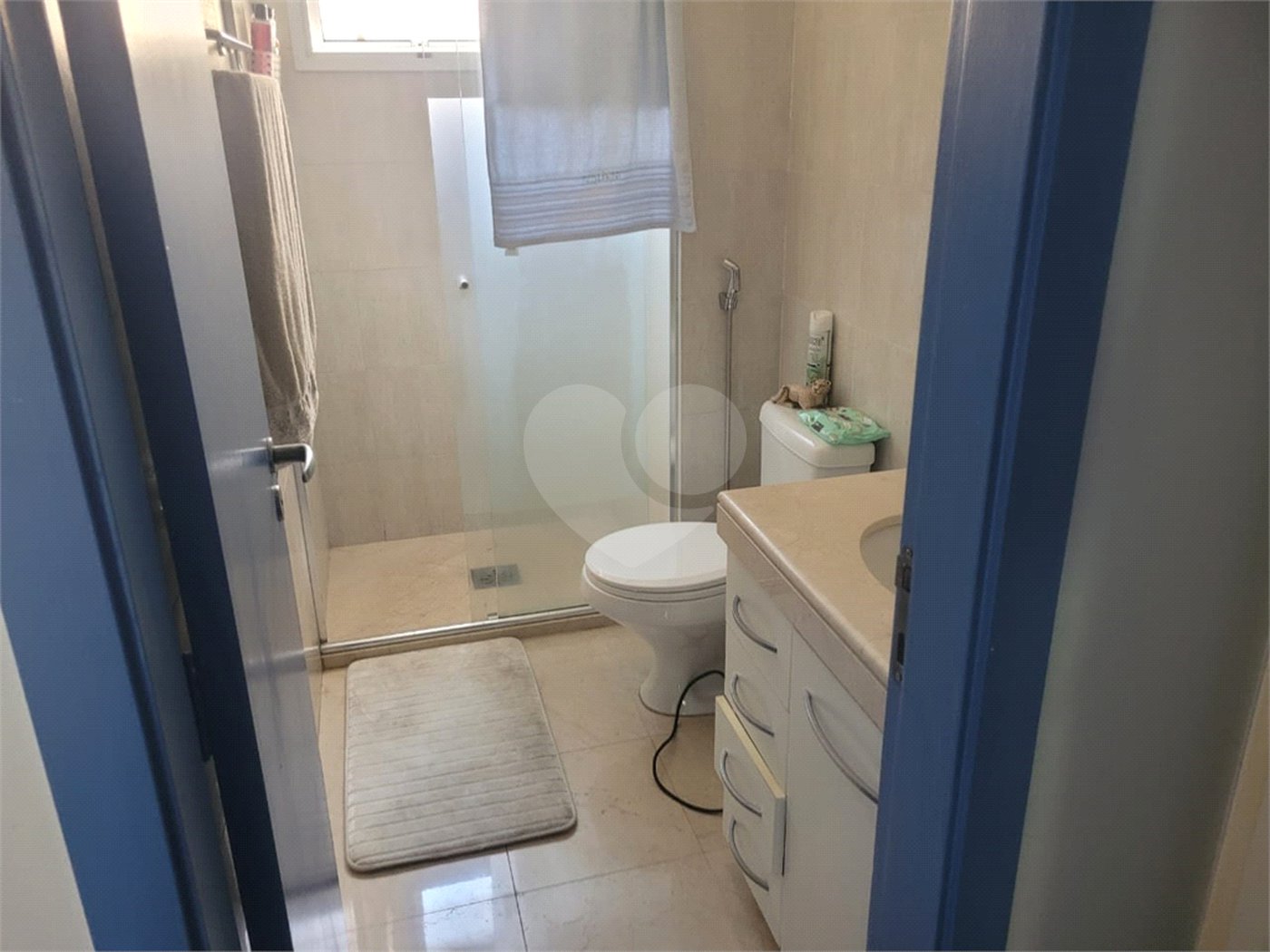 Apartamento à venda com 3 quartos, sendo 2 suítes, em Vila Uberabinha, São Paulo, SP