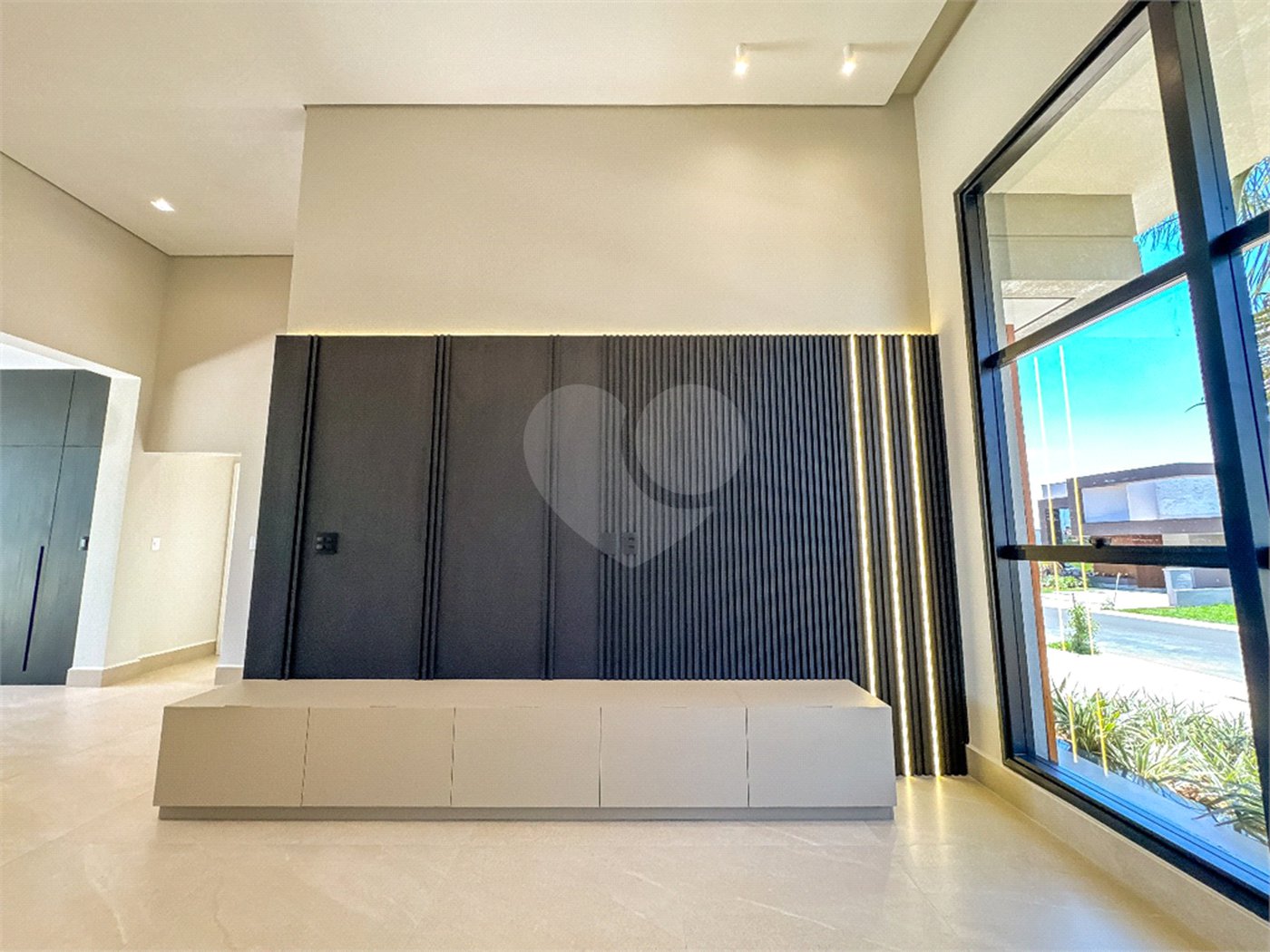 Casa à venda com 3 suítes no condomínio Jardim Residencial Dona Maria Candida, Indaiatuba - SP