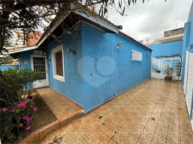 Casa à venda com 3 quartos no condomínio Santa Terezinha, São Paulo - SP