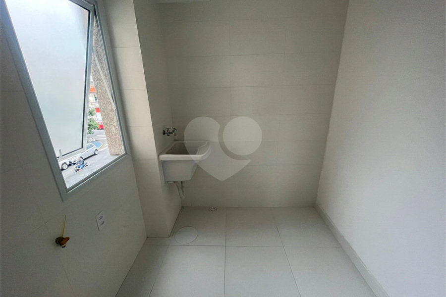 Casa à venda com 2 quartos no condomínio Severa, São Paulo - SP