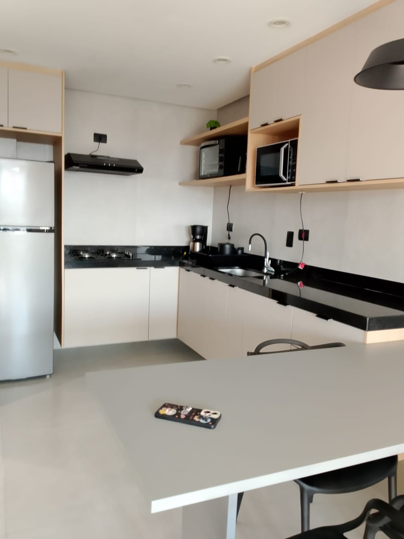 Apartamento à venda com 1 suíte em Caiçara, Praia Grande, SP