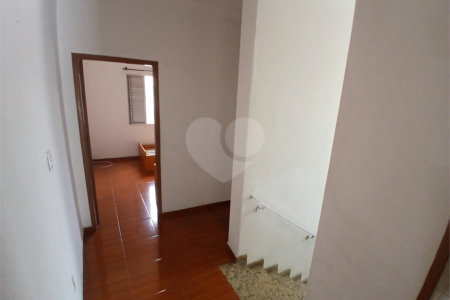 Sobrado à venda com 3 quartos, sendo 1 suíte, em Parque Rodrigues Alves, São Paulo, SP