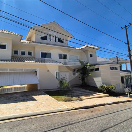 Casa à venda com 3 suítes no condomínio Ibiti do Paço, Sorocaba - SP