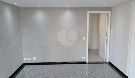 Apartamento para alugar com 3 quartos, sendo 2 suítes,  em Jardim Marajoara, São Paulo, SP