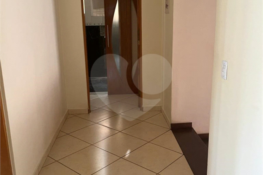Casa à venda com 4 quartos, sendo 1 suíte, no condomínio Estancia da Serra / Residencial Nova Mairipora, Mairiporã - SP