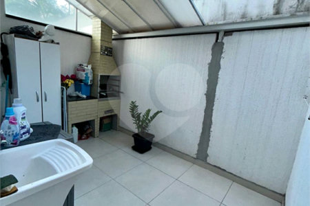Sobrado à venda com 2 suítes, em Jardim Santa Helena, Poá, SP