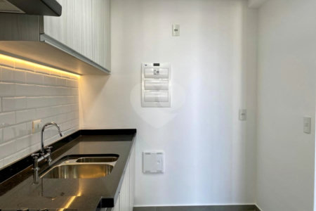 Apartamento para alugar com 3 quartos, sendo 2 suítes,  em Vila Olímpia, São Paulo, SP