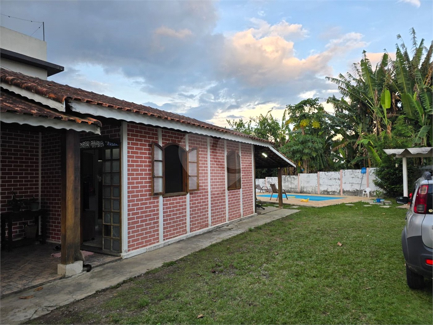 Casa à venda com 2 quartos, sendo 1 suíte, em Ressaca, Atibaia, SP