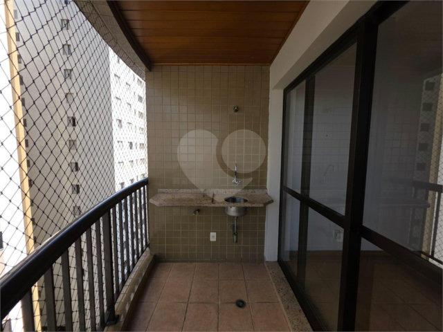 Apartamento para alugar com 4 quartos, sendo 1 suíte,  em Santana, São Paulo, SP
