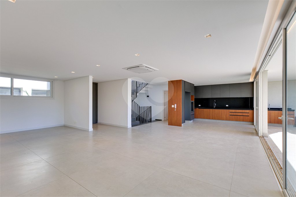 Casa à venda com 4 suítes no condomínio Jamestown, São Paulo - SP