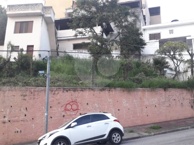 Terreno à venda em Jardim Peri, São Paulo, SP