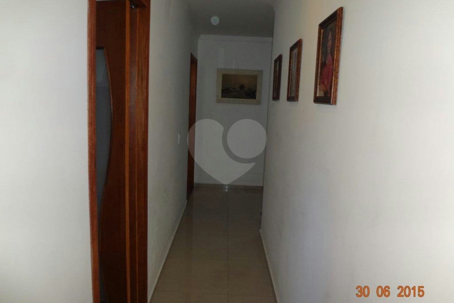 Casa Térrea à venda com 3 quartos, sendo 1 suíte, em Vila Irmãos Arnoni, São Paulo, SP