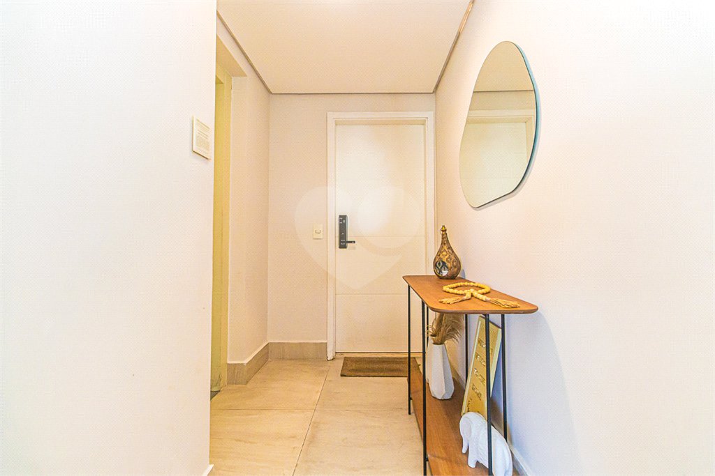 Apartamento à venda com 2 quartos, sendo 1 suíte, em Santo Amaro, São Paulo, SP