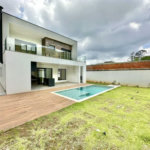 Casa em Cond. Vintage - Zero Km, 3 suítes, piscina, gourmet!