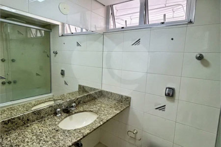 Apartamento de 105 m2, 3 dorms, 2 vagas livres em Perdizes