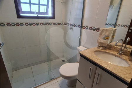 CASA A VENDA EM CONDOMINIO FECHADO RESIDENCIAL BELL PARK, JARDIM UIRA, 2 DORMITORIOS SENDO 1 SUÍTE,