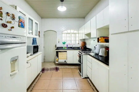 Casa á venda em condominio em Caieiras SP