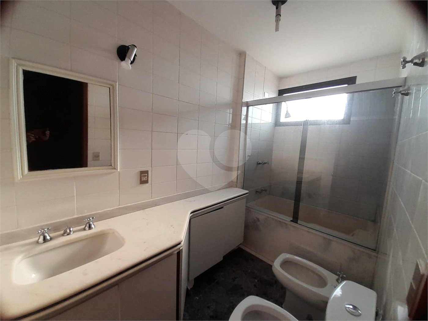 Apartamento à Venda no Edifício João Malagutti – 3 Dormitórios, 132m², Vista Maravilhosa!
