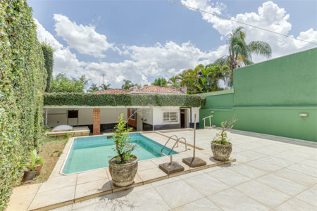 Casa Térrea à venda com 3 quartos, sendo 1 suíte,  em Alto da Boa Vista, São Paulo, SP