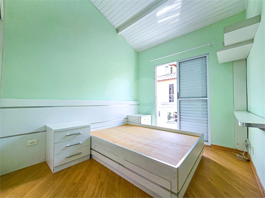 Casa em condomínio no Tucuruvi, 3 dormitórios, 1 suíte, 3 banheiros, 2 vagas e lazer com churrasqueira no condomínio