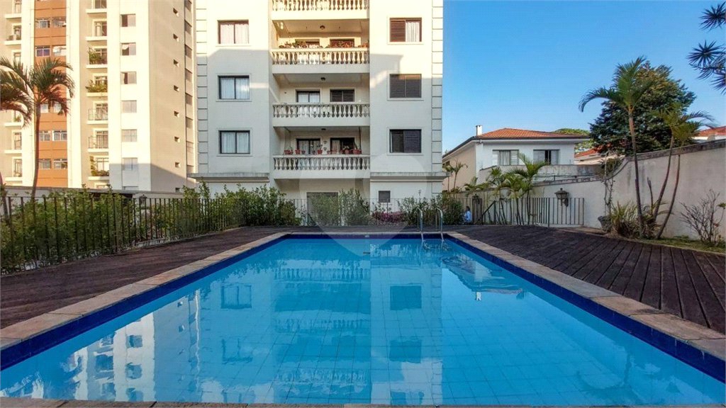 Apartamento à venda com 3 quartos, sendo 1 suíte, em Jardim Brasil (zona Sul), São Paulo, SP
