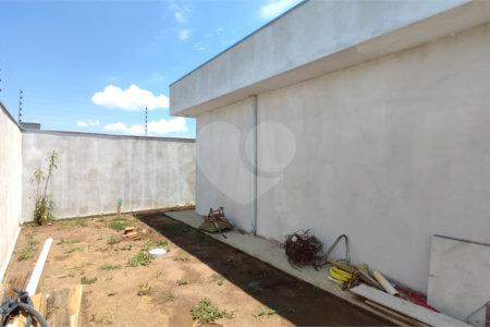 Casa à venda de 2 dormitórios em São Carlos, no bairro Arcoville.