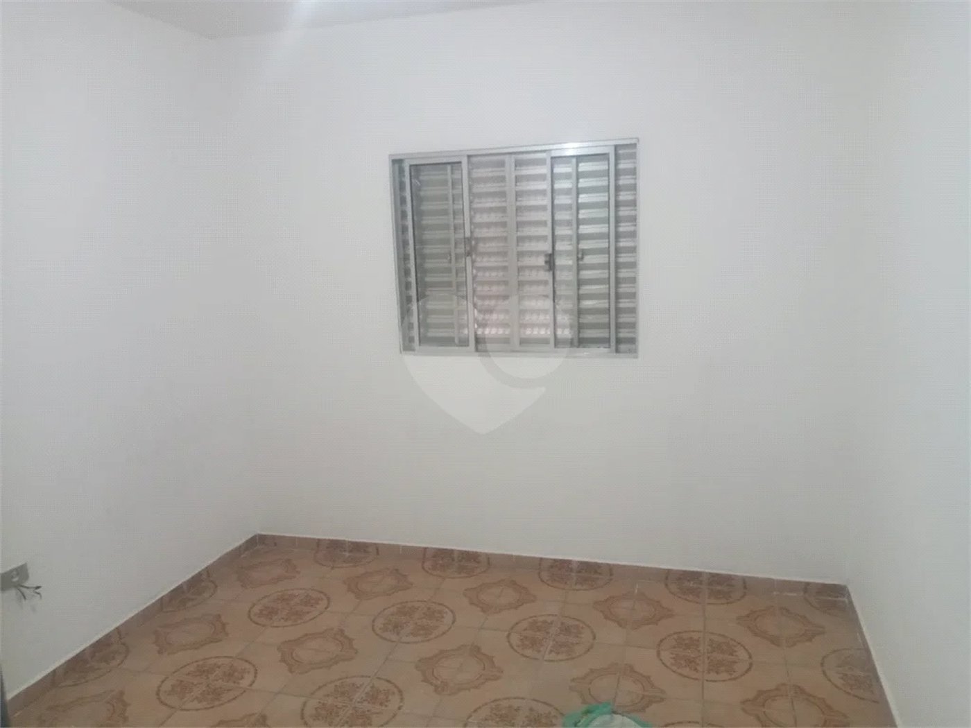 Casa com 180m², 3 quartos (1 suíte) e 5 vagas de garagem, à venda em São Mateus