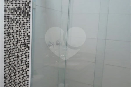 Apartamento à Venda na Bela Vista com 40 m2 de 1 Suíte em Andar Alto