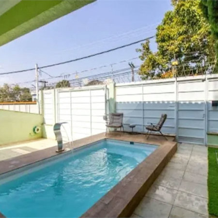 Sobrado à venda no Jardim Bom Clima, com 300 m² com 3 dormitórios piscina e churrasqueira