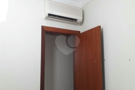 Lindo Apto Edifício Raquel Venda com Sacada gourmet.com 03 dormitórios 01 suíte