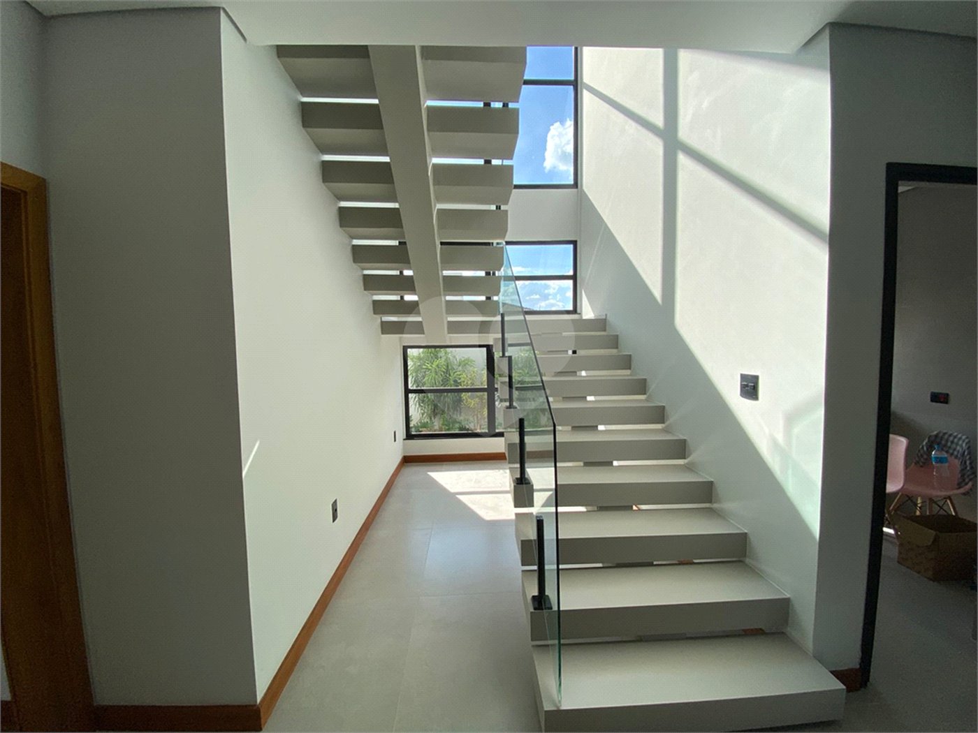 Casa à Venda no Condomínio Damha II