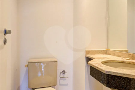 Apartamento para alugar com 3 quartos, sendo 1 suíte, em Chácara Santo Antônio, São Paulo, SP