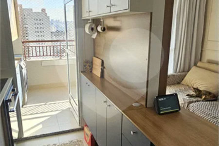 Apartamento na Região da Mooca à 5 Minutos do Metrô Bresser Mooca COM 2 Dormitórios sendo 1 Suíte e 1 Vaga de Garagem