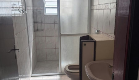 🏡 Casa para Locação a Apenas 200 Metros da Praia – Solemar