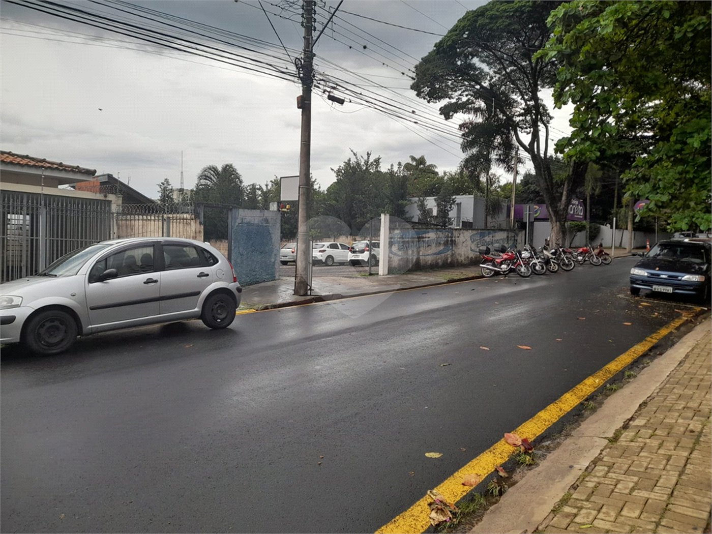 Casa à venda próxima à Santa Casa – Ideal para clínica ou consultório!