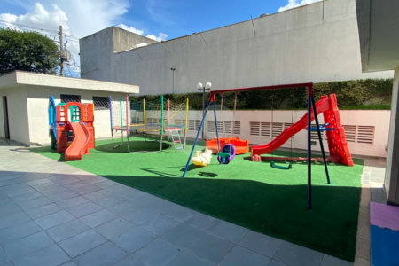 Apartamento com 4 dormitórios , sendo 1 suíte , 2 vagas , à venda na Moóca.